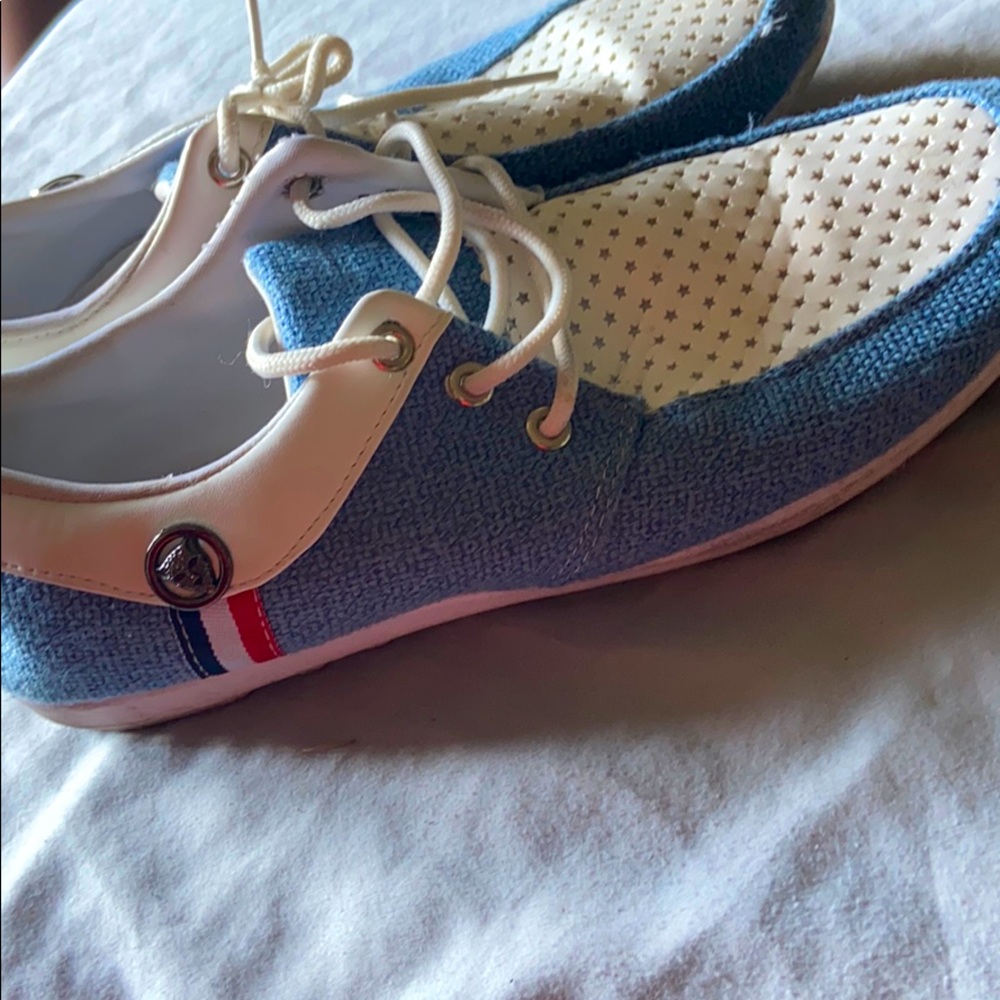 Men’s slip on canvas shoes